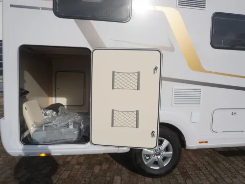 Eura Mobil Profila T 676 EB 170PS/AUTOMAAT/ALDE/ Foto: 7