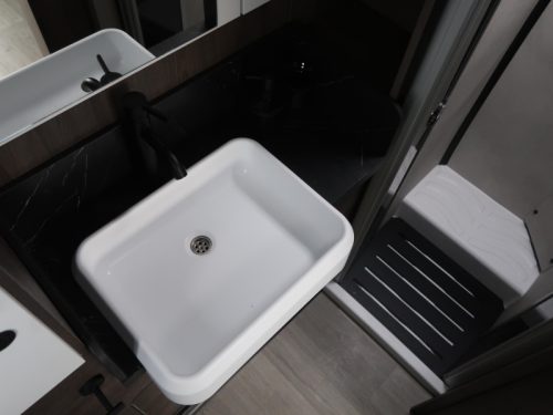 Benimar Cocoon 488 GRATIS AUTOMAAT Foto: 11