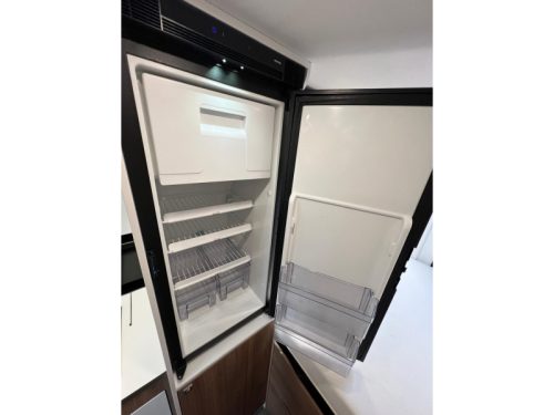 Pilote V 600 G Awning, Bicycle Rack, TV, photo: 14