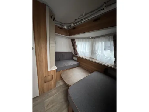 Eriba Touring 530 Incluant mover photo : 2