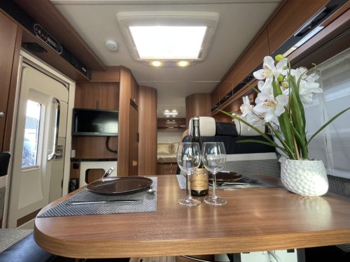 LMC Cruiser T 722 QUEEN BED+REAR LOUNGE LEVELING SYSTEM AUTOMATIC photo: 12