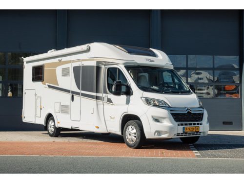 Carado T447 with lift bed photo: 0