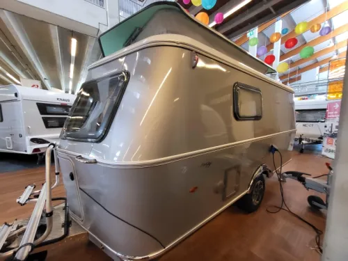 Eriba Touring 530 Silver Edition, komplett Foto: 7