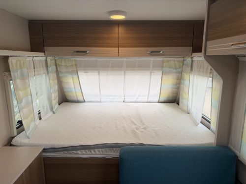 Dethleffs C-JOY 420 QSH photo: 13