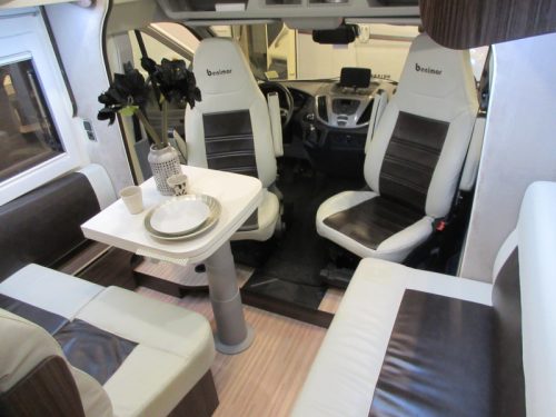 Benimar Cocoon 463 FAHRRADTR&Auml;GER MIT ELEKTRISCHEM LIFT Foto: 2