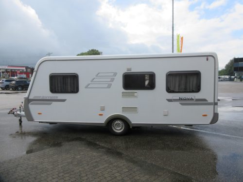 Eriba Nova 530 GL Markise, Rangierhilfe, Klimaanlage Foto: 19