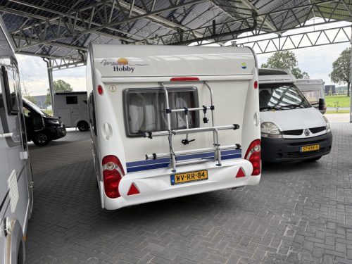 Hobby Excellent 440 SF Voortent / Fietsendrager  foto: 2