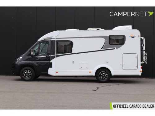 Carado V337 140hp | Roof air conditioning | Single beds | Lithium | Awning | Compact Model | Bike rack | Multimedia system | LED TV | Awning | photo: 2