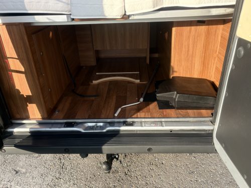Globecar Campscout, Single beds 3.0 Turbo 156hp AUTOMATIC photo: 20