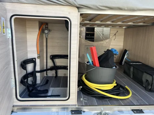 Forster V 636 EB Van conversion with transverse bed  photo: 5