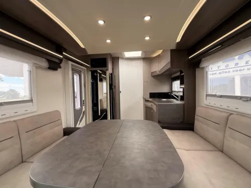 Autocaravana Chausson Titanium 640 HEFB. | WC-DUCHA | ENGANCHE foto: 8