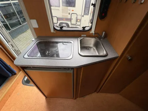 Dethleffs Globebus T 2 Airco,Fixed bed,Awning  photo: 11
