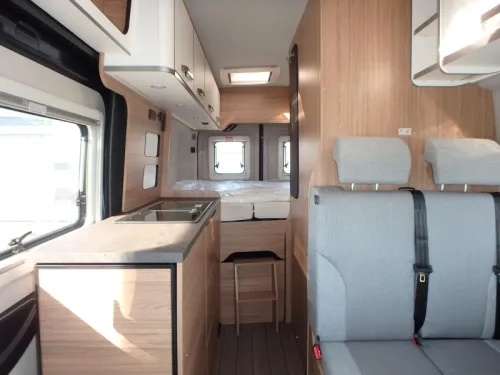 Weinsberg CaraBus 600 MQ JETZT F&Uuml;R 89.950,00 &euro; Foto: 18