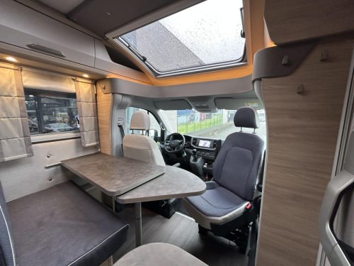 Knaus Van TI Man 650 MEG with leveling system photo: 5