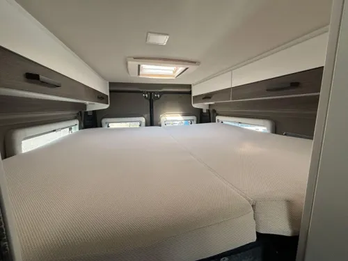 VANTourer 630 L HEFBED 180 PS Automatik BE37 Foto: 10