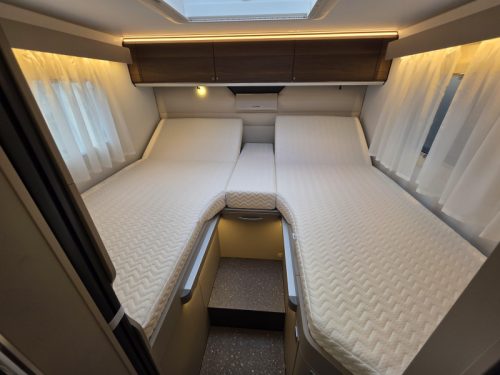 Adria Compact Supreme DL photo: 13