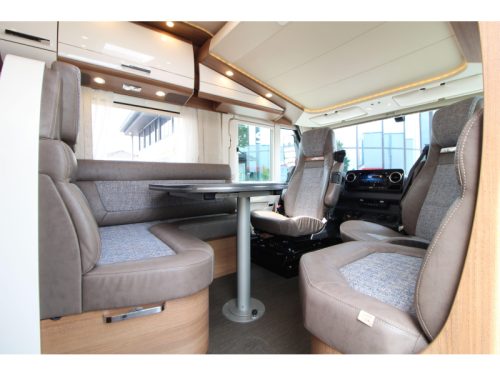 Carthago C-Tourer I 149 LE Single beds Pop-top roof  photo: 24
