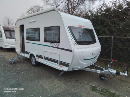 Dethleffs C'Joy 420 QSH Complete with transverse bed photo: 5