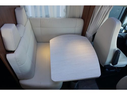 Eura Mobil Profila T 680 QB photo: 10