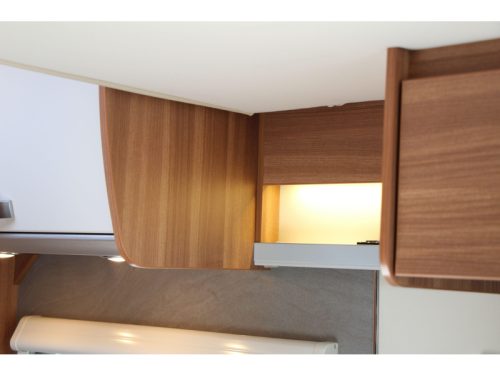 Weinsberg CaraLoft Queensbed + Hefbed photo: 36