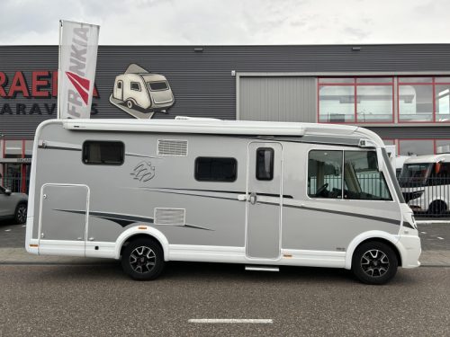 Knaus Van I 600 ME Pop-top roof, Solar, Satellite dish photo: 1