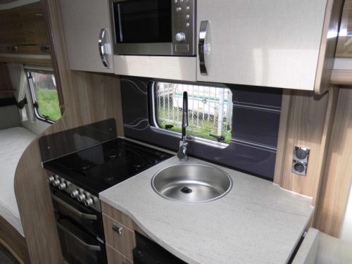 Sprite Cruzer 492 SR Mover, Kassettenschirm! Foto: 3