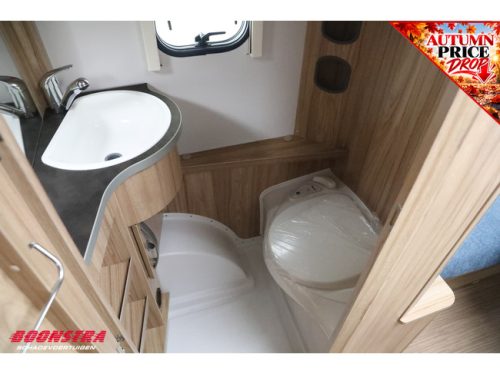 Eriba Nova Light 442 Elegance Awning Central kitchen Single beds LMV photo: 21