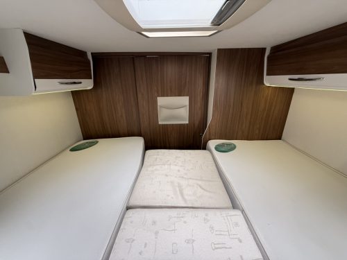 Pilote P 746 GJ photo: 16