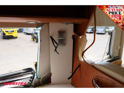 Concorde Carver 820L 70C170 Aut. Level Air Suspension Roof Air Conditioning Solar Awning Tow hitch photo: 17