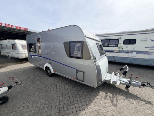 B&uuml;rstner Averso Fifty 460 TS Airco! Sch&ouml;nes Vorzelt franz&ouml;sisches Bett Foto: 2
