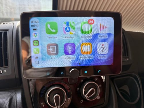P&ouml;ssl Roadcar 640 Single Beds, Roof air conditioning, bike rack, carplay photo: 17