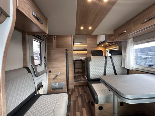 Weinsberg CaraSuite 700 ME 5p,Maxi,Salle de bain attenante 0256 photo : 7