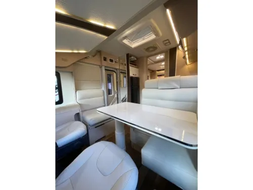 McLouis Nevis 79 G Queensbed Hubdach Foto: 9