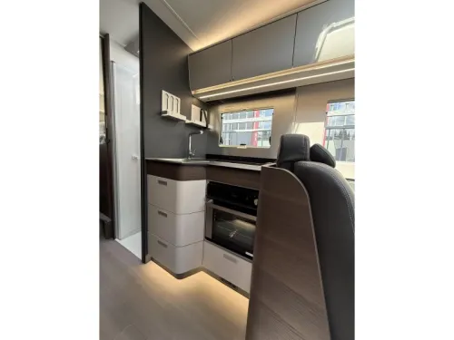 Adria Coral Supreme MB 670 SL Mercedes-Benz  Foto: 16