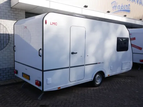 LMC E:dero 470K incl. airco photo: 2