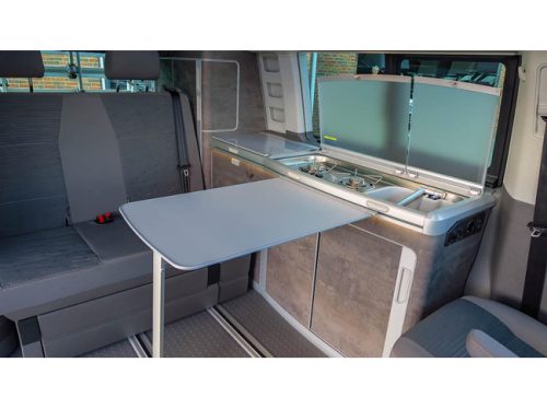 Volkswagen T6.1 California Ocean Bulli Sport edition Foto: 6
