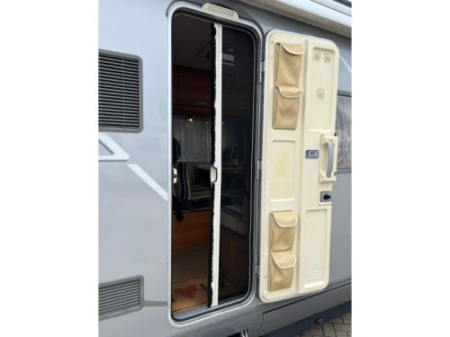 Hymer B654 automatic, packed with options photo: 10