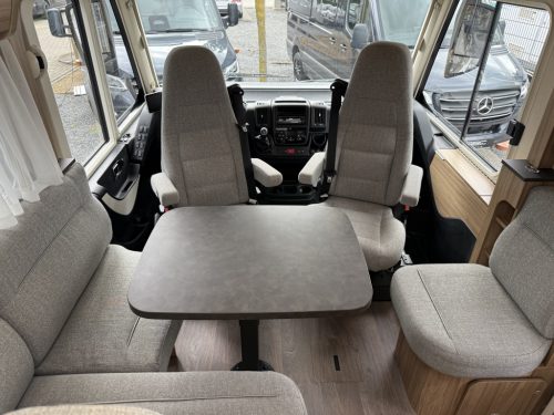 Hymer Exsis-i 678 foto: 13