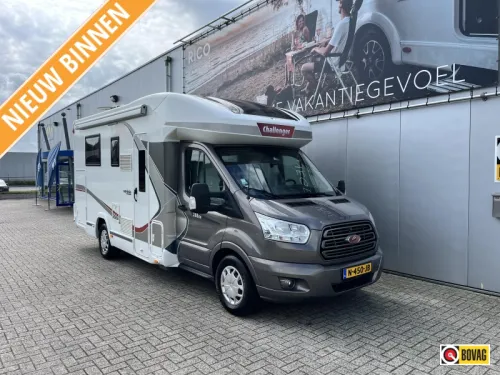 Challenger 288 EB Queensbett/Hubdach/155 PS