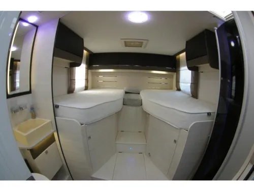 Chausson Welcome 747 GA Single beds, Pop-top roof. photo: 20