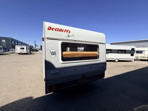 Dethleffs Family 490 TK Family Caravan with awning photo: 12