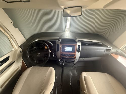 Hymer S 790 150 hp very luxurious version French bed + pull-down bed xxl fridge oven awning leather air conditioning camera tv electric dish tv large garage photo: 9