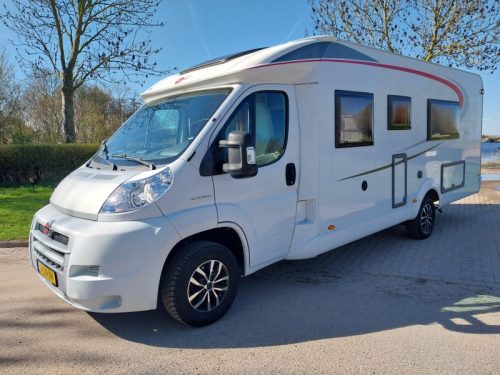 B&uuml;rstner Nexxo T 720 ENKE mit Einzelbetten unten  Foto: 14