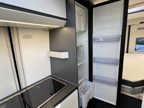 Adria Twin Supreme 640 SGX 180 hp AUTOMATIC 9-Speed Euro6 Fiat Ducato 8 **Adjustable single beds/4 seats/2x Lithium/2 photo: 16