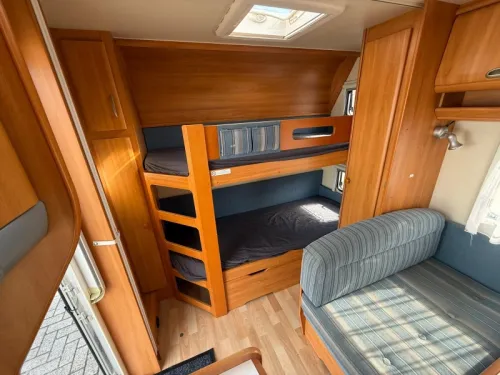 Hobby De luxe Easy 500 KMFE 6 berths, Awning with walls photo: 12