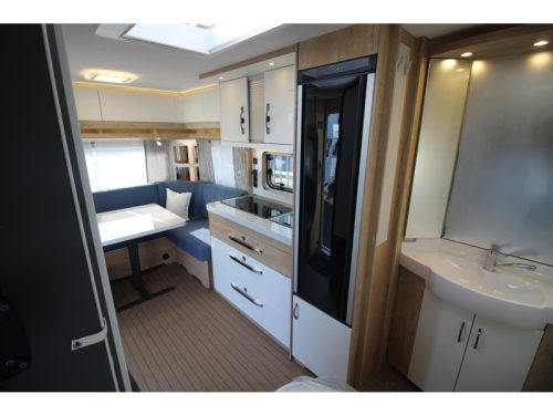 Hobby Excellent Edition 460 UFE Modeljaar 2027  foto: 11