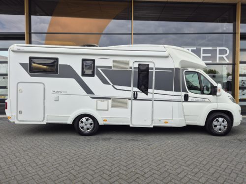 Adria Matrix M 670 SL 160 hp Single beds  photo: 5