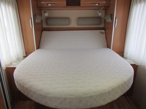 Hymer 598 Exsis-T Semi-integrated French bed new model 2016 photo: 8