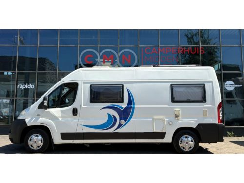 P&ouml;ssl 2win TJL,Fixed bed,Awning,120HP photo: 5