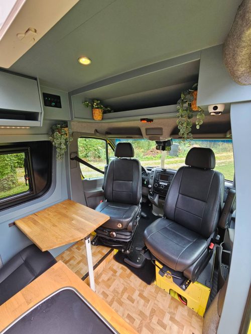Mercedes Sprinter 319 bluetec photo: 11